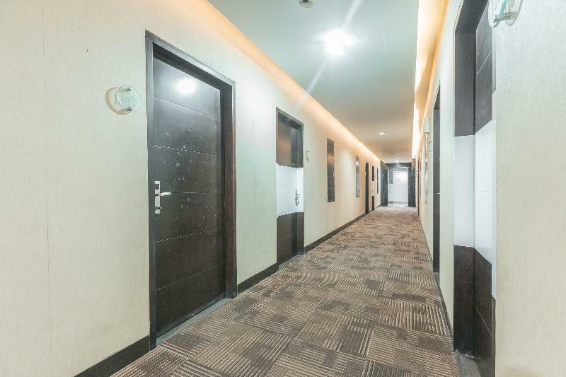Reddoorz @ 2 Hotel Cikarang
