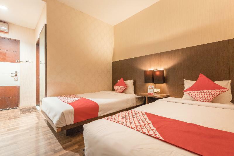 Reddoorz @ 2 Hotel Cikarang